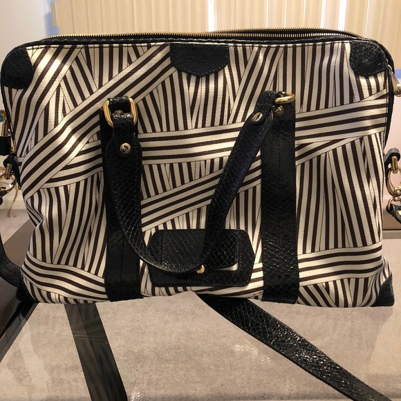 Henri Bendel Classic Tote/ Laptop Brief Work Bag - Picture 1 of 8